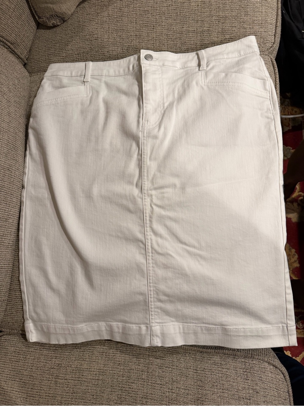 Talbots Petite White Denim Skirt Size 16P Stretch Knee Length NWOT